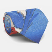 Wildes Meer, das auf der Felsen Krawatte bricht (Gerollt)