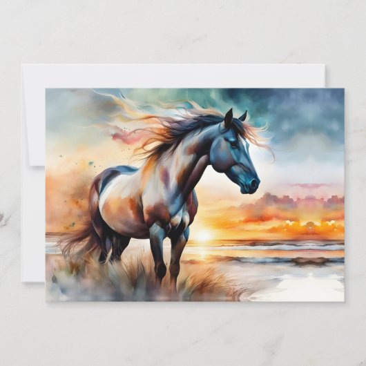 Wildes Pferd auf Grassy Düne bei Sonnenuntergang (Vorderseite)