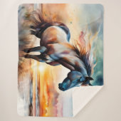 Wildes Pferd auf Grassy Düne bei Sonnenuntergang Sherpadecke (Vorderseite)