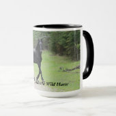 Wildes Pferd "schwarze Schönheits-" Albertas Tasse (VorderseiteRechts)