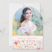 Wildflower Blush Floral Garden Quinceanera Photo Einladung (Rückseite)