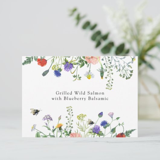 Wildflower Fields and Buzzing Bees Food Sign Einladung (Stehend Vorderseite)