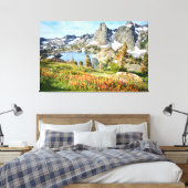 Wildflowers at Minaret Lake Leinwanddruck (Insitu (Schlafzimmer))