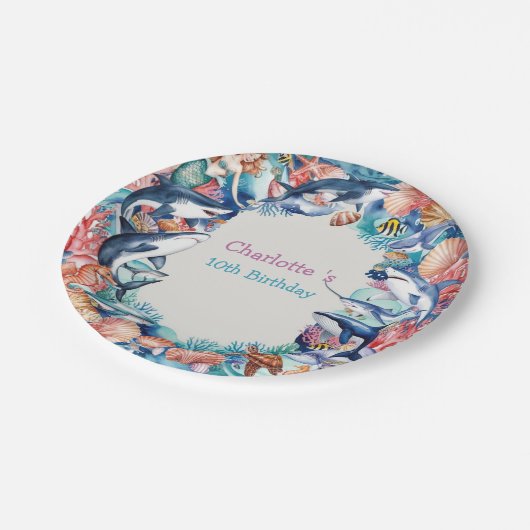 Wildhai-Geburtstagsparty Pappteller (Schrägansicht)