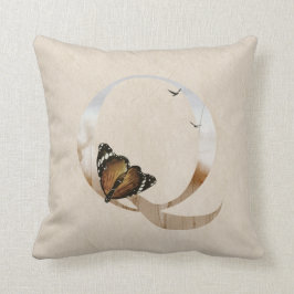 Wildlife Alphabet Letter Q Throw Kissen