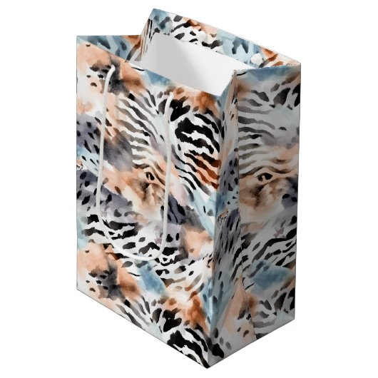 Wildlife Safari Tiere Furs Prints Patterns Mittlere Geschenktüte (Vorderseite Schrägansicht)
