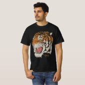 Wildlife tiger EST 1993 Moderne klassische Männer T-Shirt (Vorne ganz)