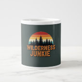 Wildness-Junkie-Retro-Design Jumbo-Tasse (Vorderseite)