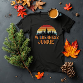 Wildness-Junkie-Retro-Design T-Shirt