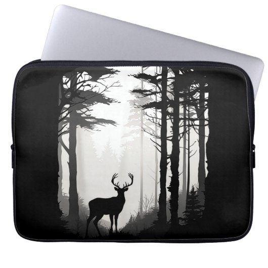 Wildnis des Rotwildwaldes Laptopschutzhülle (Vorderseite)