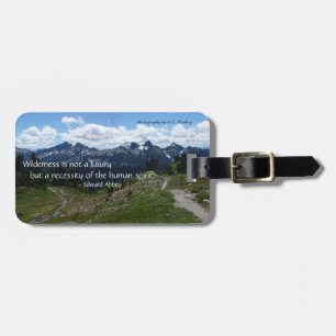 Wildnis-Zitat (Tatoosh Strecke) Gepäckanhänger