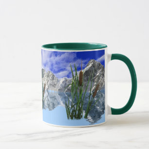 Wildnissee mit Tasse von Bergen & Bullurushes