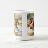 Wildpferde laufen braun-schwarze Aquarellmalerei  Kaffeetasse (Mittel)