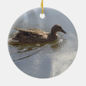 Wildschweine schwimmen im See, Natur, Vögel Keramikornament (Hinten)