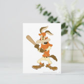 WILE E. COYOTE™ Batter ist auf Postkarte (Stehend Vorderseite)