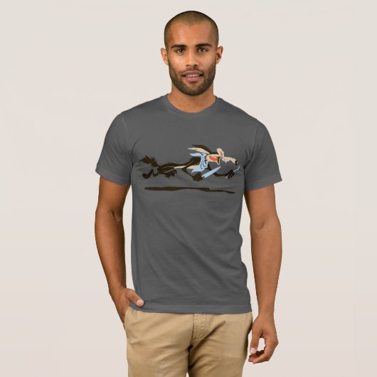 WILE E. COYOTE™ Chasing Dinner T-Shirt (Vorne ganz)