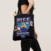 WILE E. COYOTE™ Football Club Badge Tasche (Von Nahem)