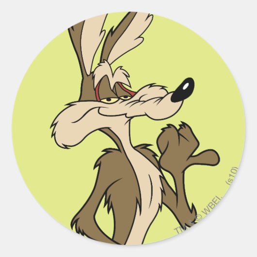 WILE E. COYOTE™ Looking Proud Runder Aufkleber (Vorderseite)