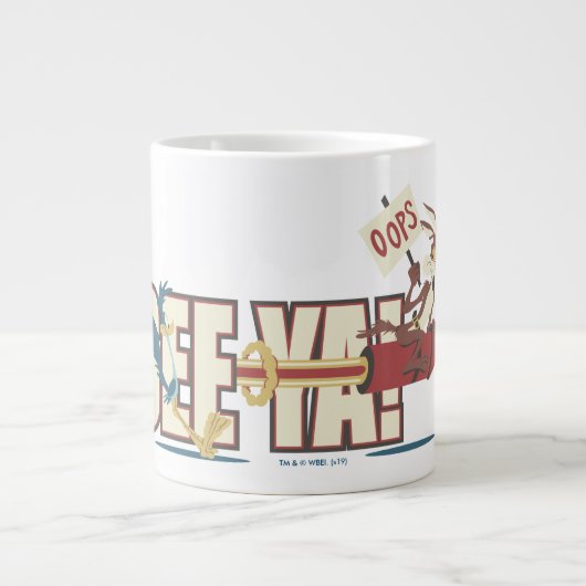 WILE E. COYOTE™ Rocketing Past ROAD RUNNER™ Jumbo-Tasse (Vorderseite)