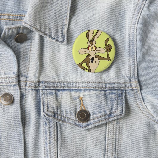 Wile E. Coyote Stehend Tall Button (Beispiel)