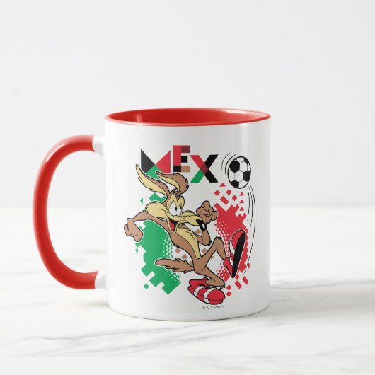 WILE E. COYOTE™ Team Mexico Soccer Graphic Tasse (Links)