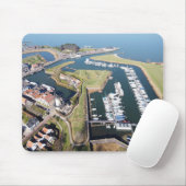 Willemstad in Nederland met moderne haven. Mousepad (Mit Mouse)