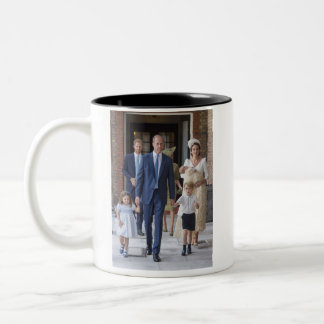 William, Kate und Kinder Zweifarbige Tasse