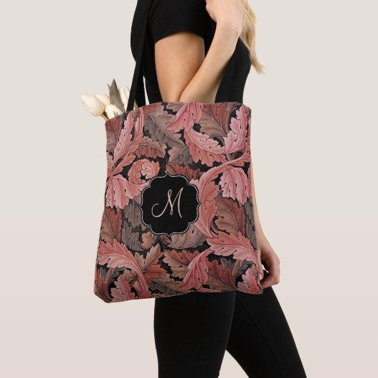 William Morris Acanthus-Rose mit Monogram Tasche (Von Nahem)