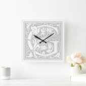 William Morris Alphabet "G" Square Wall Clock Quadratische Wanduhr (Zuhause)