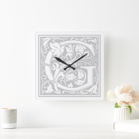 William Morris Alphabet "G" Square Wall Clock Quadratische Wanduhr (Zuhause)