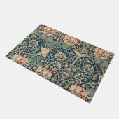 William Morris Antique Honeysuckle Floral Fußmatte (Schrägansicht)