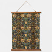 William Morris Antique Honeysuckle Floral Pattern Wandteppich Mit Holzrahmen (Vorderseite)