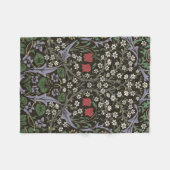 William Morris Blackthorn Tapestry Floral Fleecedecke (Vorderseite (Horizontal))