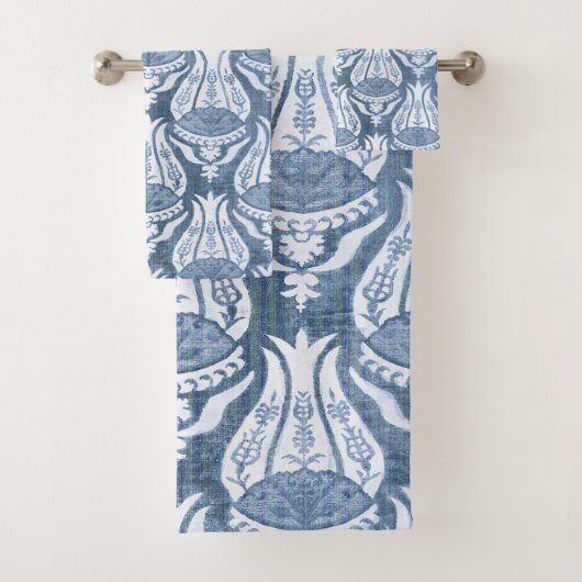 William Morris Blue Floral Pattern Classic Badhandtuch Set (Insitu)