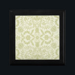 William Morris Borage Wedding Soft Green Schmuckschachtel<br><div class="desc">Dieses wunderschöne antike Muster basiert auf dem William Morris Borage Tapete Design aus der Mitte des 19. Jahrhunderts. Ein schönes Muster für weiche und schöne Geschenke,  traditionelle Hochzeiten und Feiern,  es ist subtil und prächtig.</div>