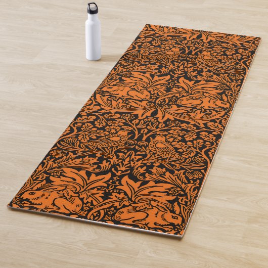 William Morris Brother Rabbit Rust Schwarz Muster Yogamatte (Beispiel)