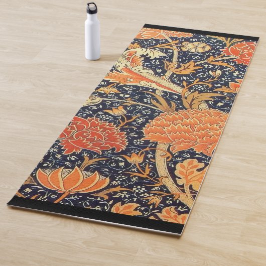 William Morris Cray Floral Art Nouveau Pattern Yogamatte (Beispiel)