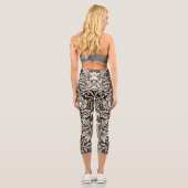 William Morris Daffodil Floral Wallpaper Capri Leggings (Rückseite)