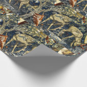 William Morris Deer and Shields in Verdant Realm Geschenkpapier (Ecke)