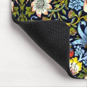 William Morris - Erdbeerdieb Mousepad (Ecke)