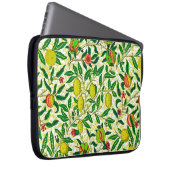 William Morris Exotic Frucht, Zitronengelb Laptopschutzhülle (Vorne Rechts)