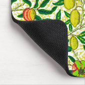 William Morris Exotic Frucht, Zitronengelb Mousepad (Ecke)