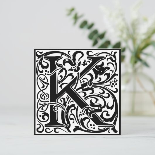 William Morris Floral Alphabet Monogram Letter K Einladung (Stehend Vorderseite)