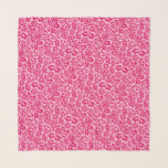 William Morris Floral Damask, Fuchsia und Pink Schal<br><div class="desc">Quadratischer Schal in einem Vintagen William Morris-Blumendamasemuster,  digital verstärkt und farbig,  in tiefgründigem Fuchsienrosa auf pastellrosa Hintergrund</div>