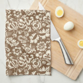 William Morris Floral Damask, Taupe Tan und Beige Geschirrtuch (Viertel Falte)
