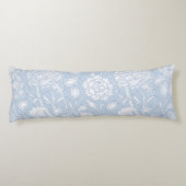 William Morris Floral Pattern in Blue Seitenschläferkissen (Rückseite)