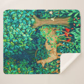 William Morris Forest Deer Tapestry Sherpadecke (Vorderseite (Horizontal))