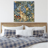 William Morris Forest Rabbit Floral Art Nouveau Leinwanddruck (Insitu (Schlafzimmer))