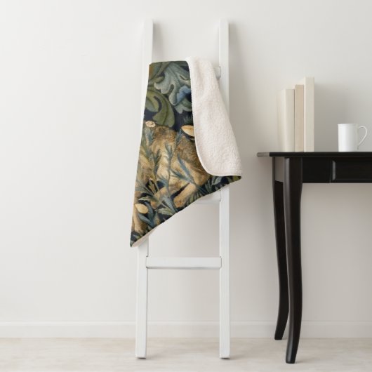 William Morris Forest Rabbit Floral Art Nouveau Sherpadecke (Beispiel)