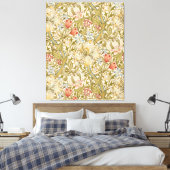William Morris Golden Lily Vintages Muster Leinwanddruck (Insitu (Schlafzimmer))